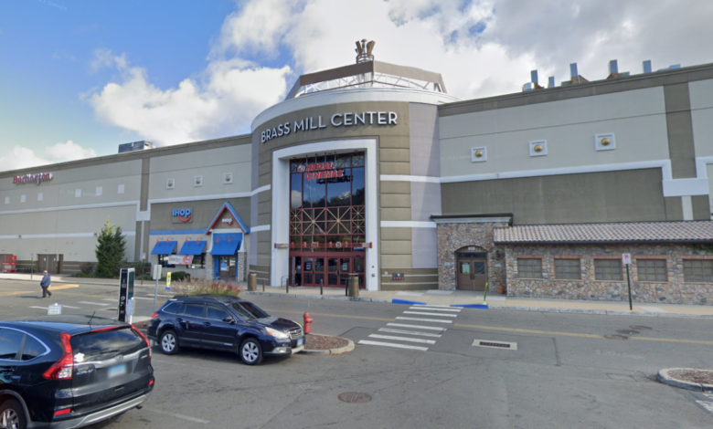 Connecticut mall food court shooting leaves 1 person injured