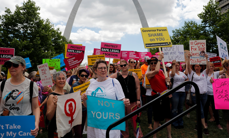 Missouri Republicans propose legislation to allow women who receive abortions to be charged with murder