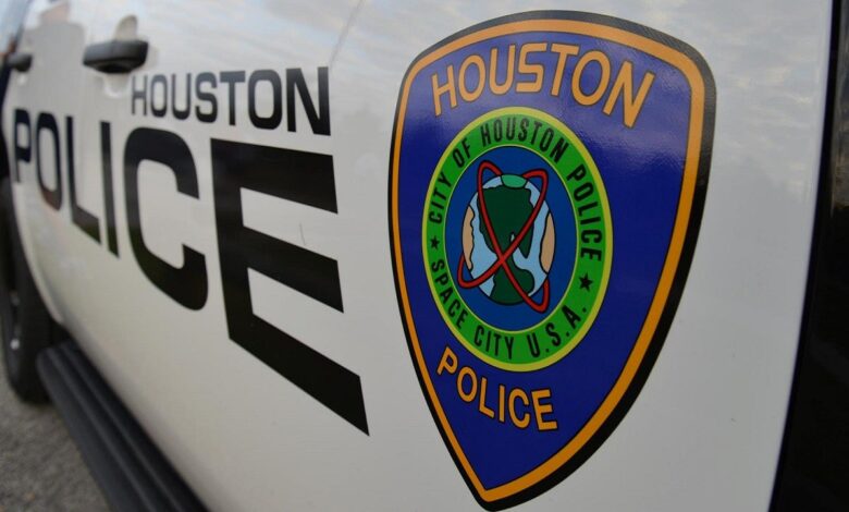 Houston man struck by stray bullet Christmas morning while riding in a car