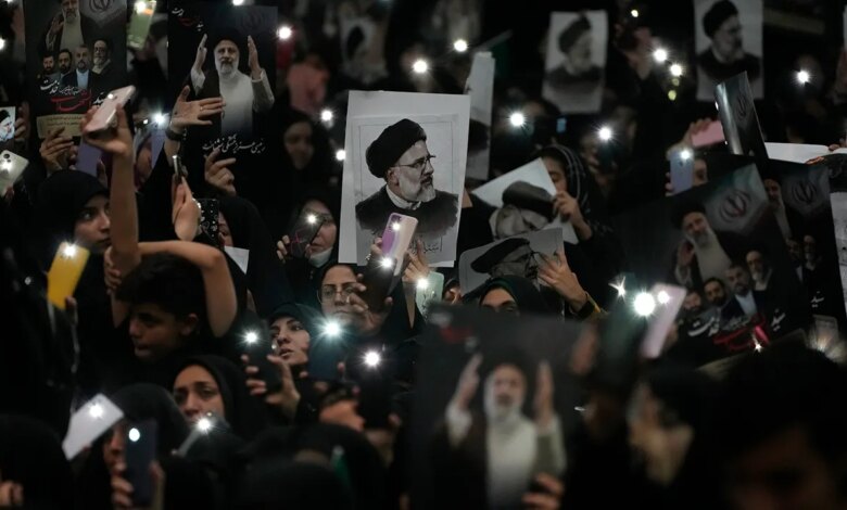 Iranian crowd chants 'death to America' at funeral for dead president