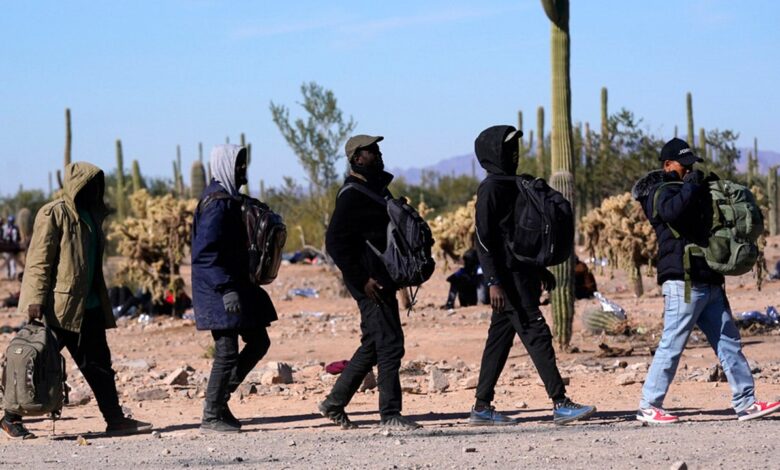 Arizona Senate advances measure allowing local, state police to arrest migrants illegally crossing border