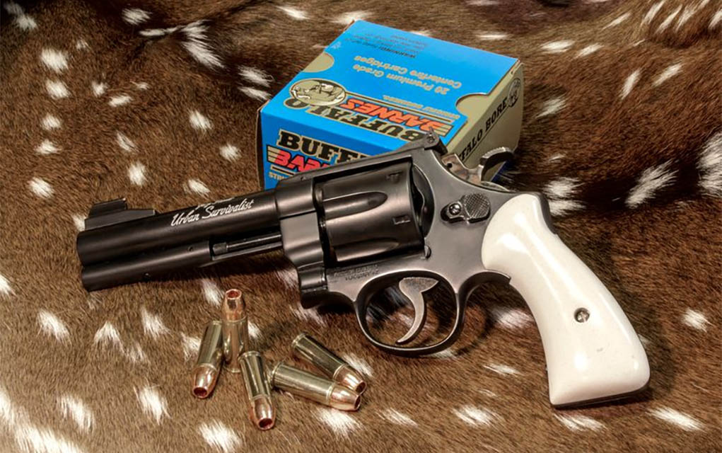 Gary-Reeder-custom-revolver