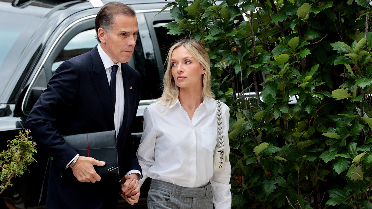 Hunter Biden and Melissa Cohen Biden arrive at federal court
