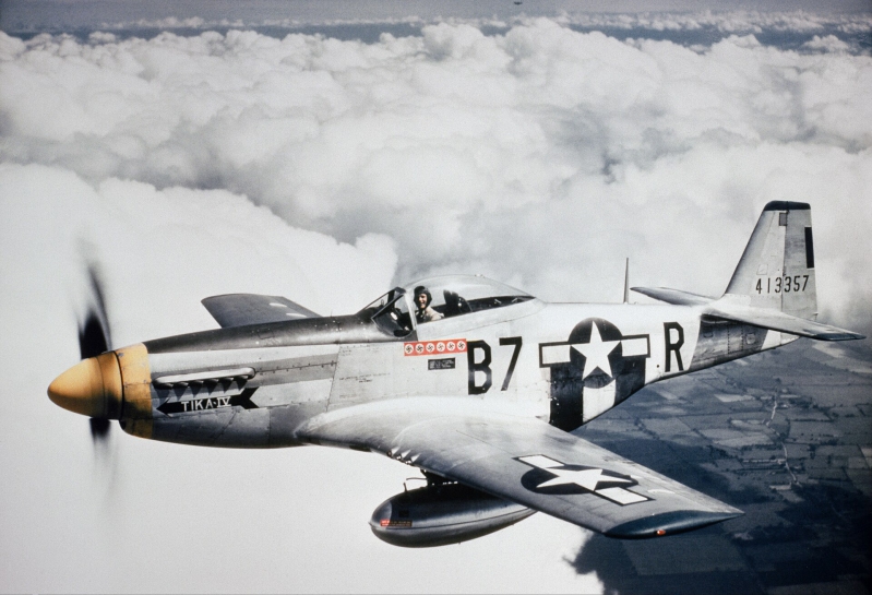 American P-51 Mustang fighter plane