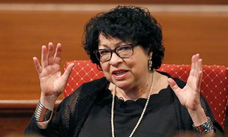 Sotomayor faces backlash for gun rights views after bodyguards shoot would-be carjacker: 'Incredibly ironic'