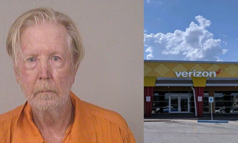 Armed Customers Stop Knife-Wielding Man at Verizon Store