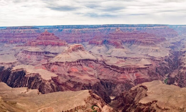 Base jumper dies after 500-foot fall at Grand Canyon