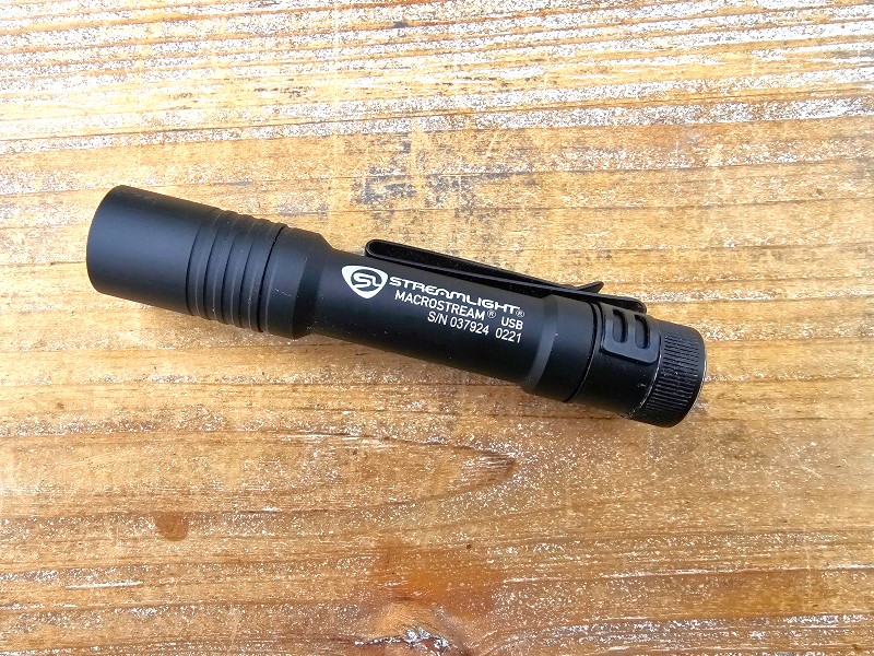 Streamlight tactical light.