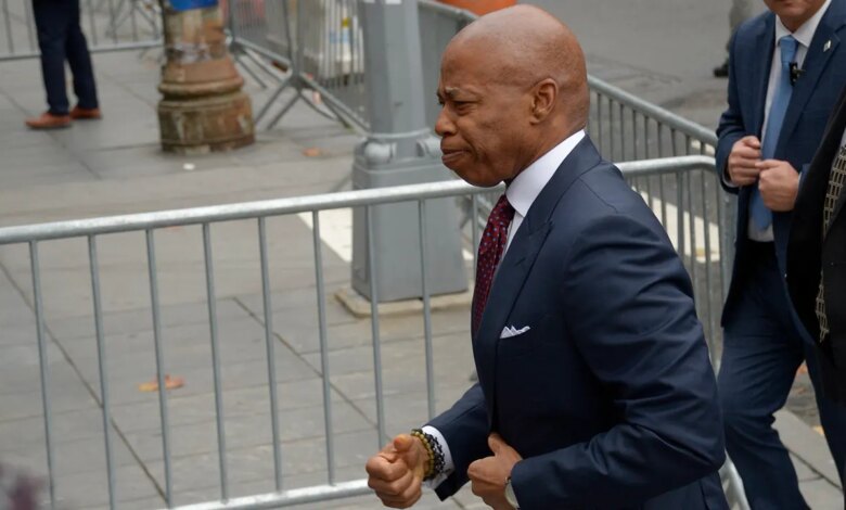 NYC Mayor Eric Adams arrives to turn himself in to face charges in federal corruption case