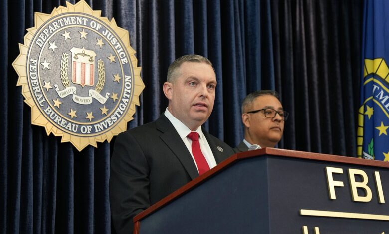 FBI arrests Houston man for alleged ISIS ties, terror plot on US soil