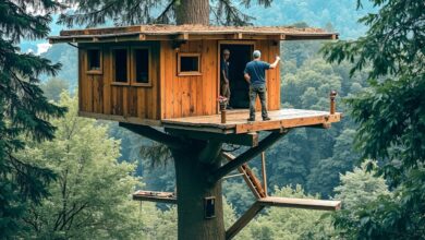 Man Builds Fortress Treehouse to Defend Against Wild Predators! Start to Finish Build @TheUninator