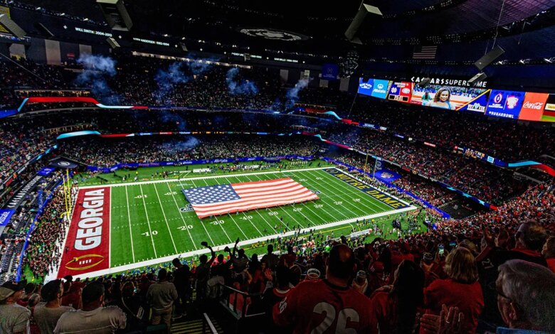 College football fans launch into 'U-S-A!' chant after moment of silence for victims of New Orleans attack