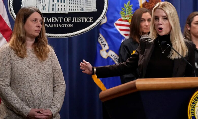 Bondi announces new lawsuits against states allegedly failing to comply with immigration actions: ‘A new DOJ’ Bondi announces new lawsuits against states allegedly failing to comply with immigration actions: ‘A new DOJ’