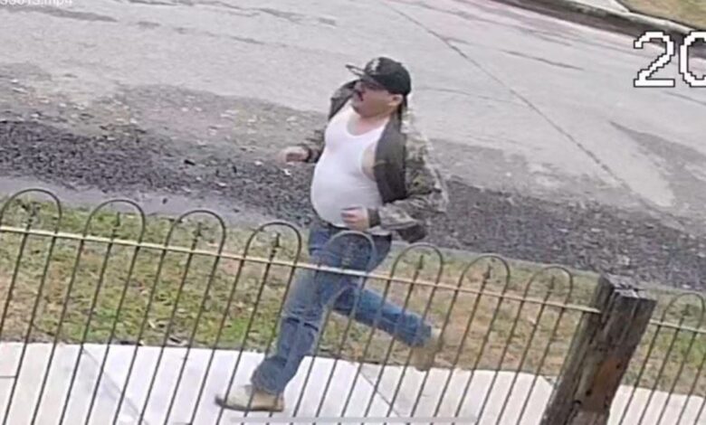Man in US illegally wanted for allegedly groping 7-year-old Texas girl on her way home from school Man in US illegally wanted for allegedly groping 7-year-old Texas girl on her way home from school