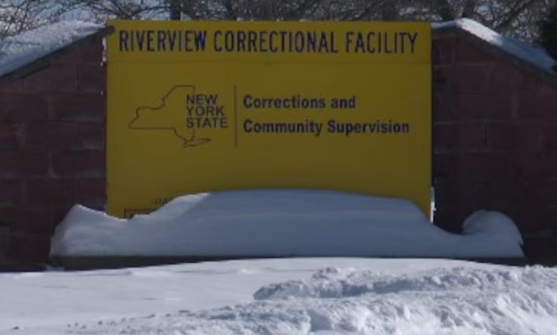 Inmates takeover another New York prison, all visits canceled day after Gov. Hochul deploys National Guard Inmates takeover another New York prison, all visits canceled day after Gov. Hochul deploys National Guard