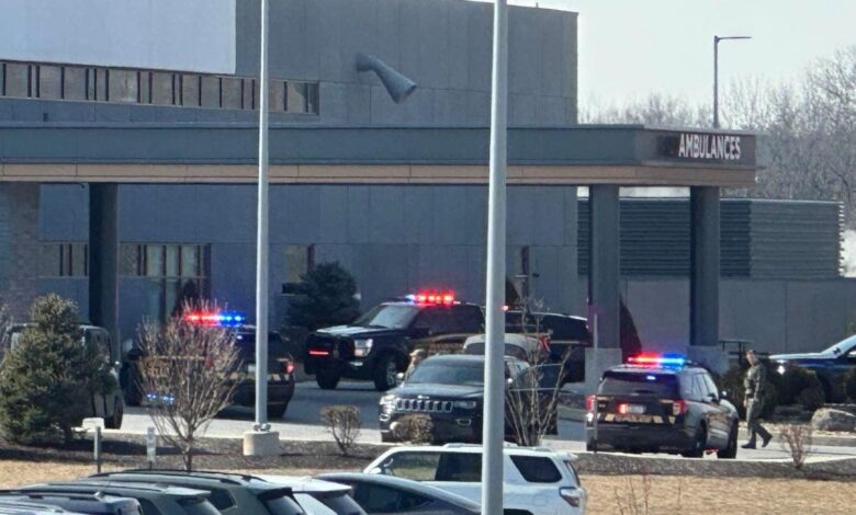 Gunman at Pennsylvania hospital killed after shots fired, officials say Gunman at Pennsylvania hospital killed after shots fired, officials say