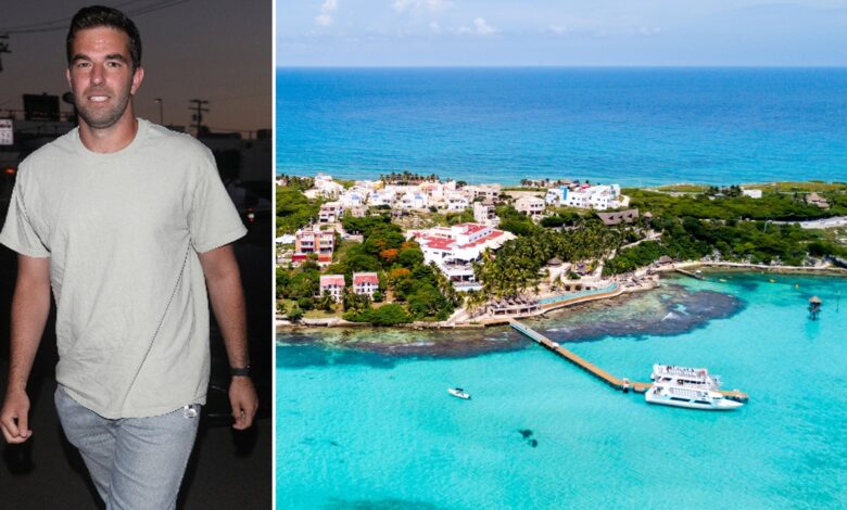 Fyre Fest fraudster selling tickets for new party but locals claim it doesn't exist