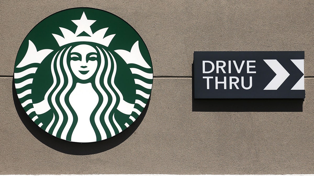 A Starbucks Drive Thru logo