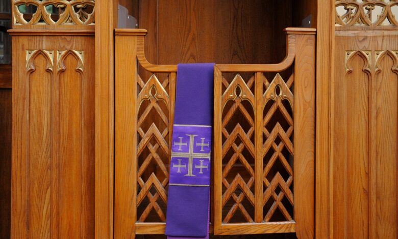 DOJ investigating ‘anti-Catholic’ Washington state law requiring clergy to report child abuse DOJ investigating ‘anti-Catholic’ Washington state law requiring clergy to report child abuse