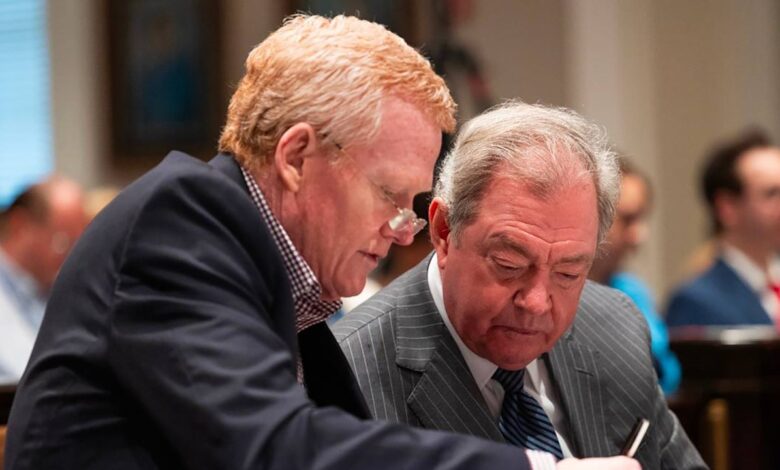 Alex Murdaugh's defense attorney explains why he thinks the disgraced lawyer is innocent, will get a new trial Alex Murdaugh's defense attorney explains why he thinks the disgraced lawyer is innocent, will get a new trial