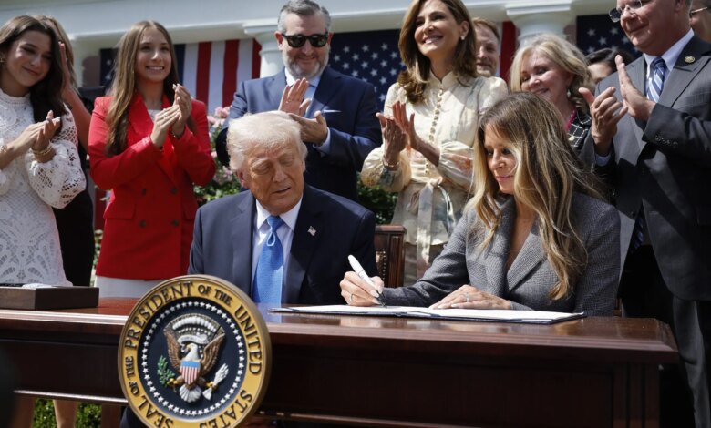 Trump hails cooperative effort at anti-revenge porn bill signing: 'Bipartisanship is still possible' Trump hails cooperative effort at anti-revenge porn bill signing: 'Bipartisanship is still possible'
