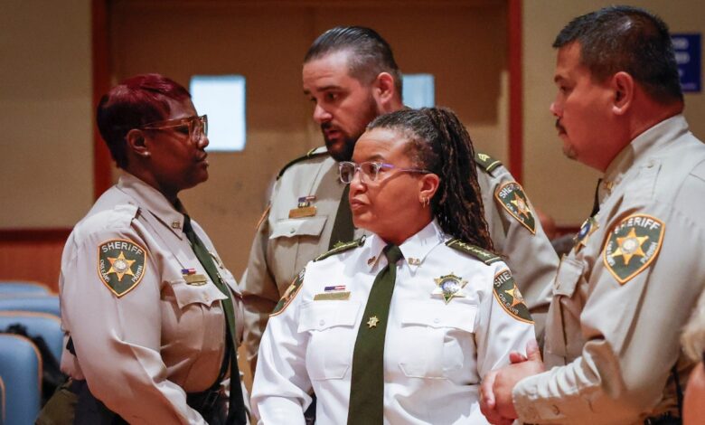 New Orleans district attorney blasts sheriff over botched prison escape investigation New Orleans district attorney blasts sheriff over botched prison escape investigation