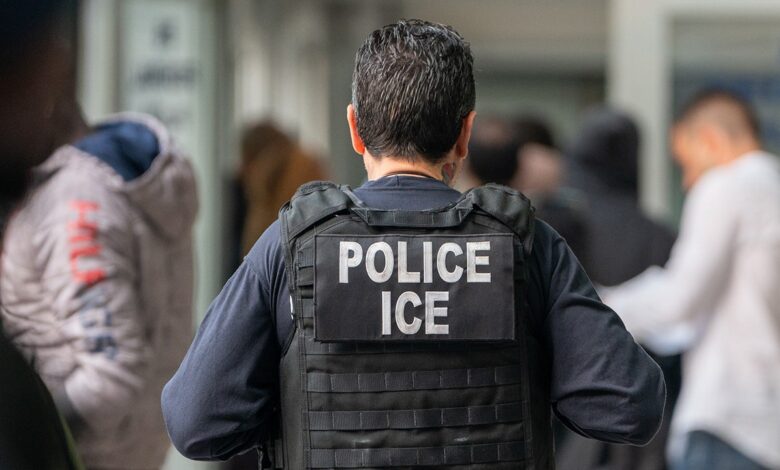 Texas bill requiring sheriffs to collaborate with ICE given initial approval by state House Texas bill requiring sheriffs to collaborate with ICE given initial approval by state House