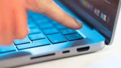 Hackers are bypassing fingerprint scanners to steal your identity