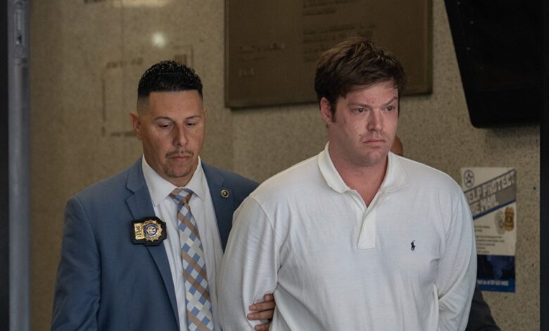 NYPD officers entangled in crypto torture case after Bitcoin investor escaped from townhouse of horrors NYPD officers entangled in crypto torture case after Bitcoin investor escaped from townhouse of horrors