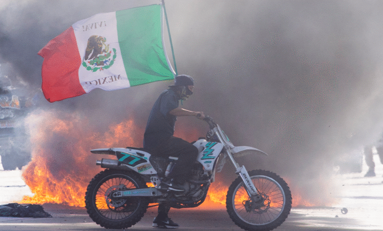 WATCH: Dem, media outlets insist LA anti-ICE riots are 'peaceful' despite violence, injured cops WATCH: Dem, media outlets insist LA anti-ICE riots are 'peaceful' despite violence, injured cops