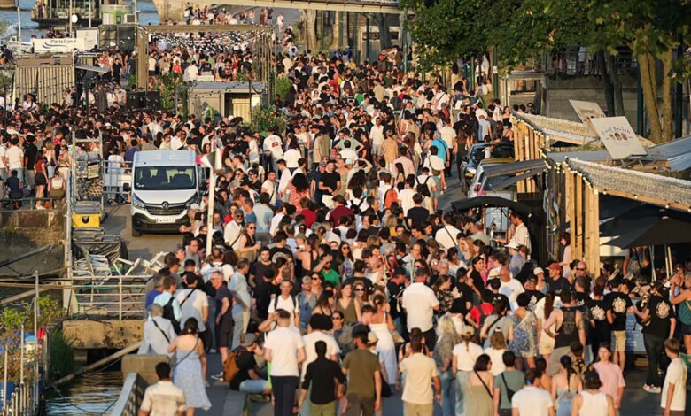 Terrifying trend emerges as music festival fans suffer mysterious needle attacks Terrifying trend emerges as music festival fans suffer mysterious needle attacks