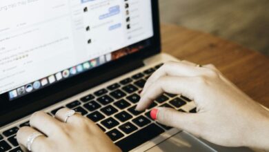 New Facebook scam starts with messages from a friend