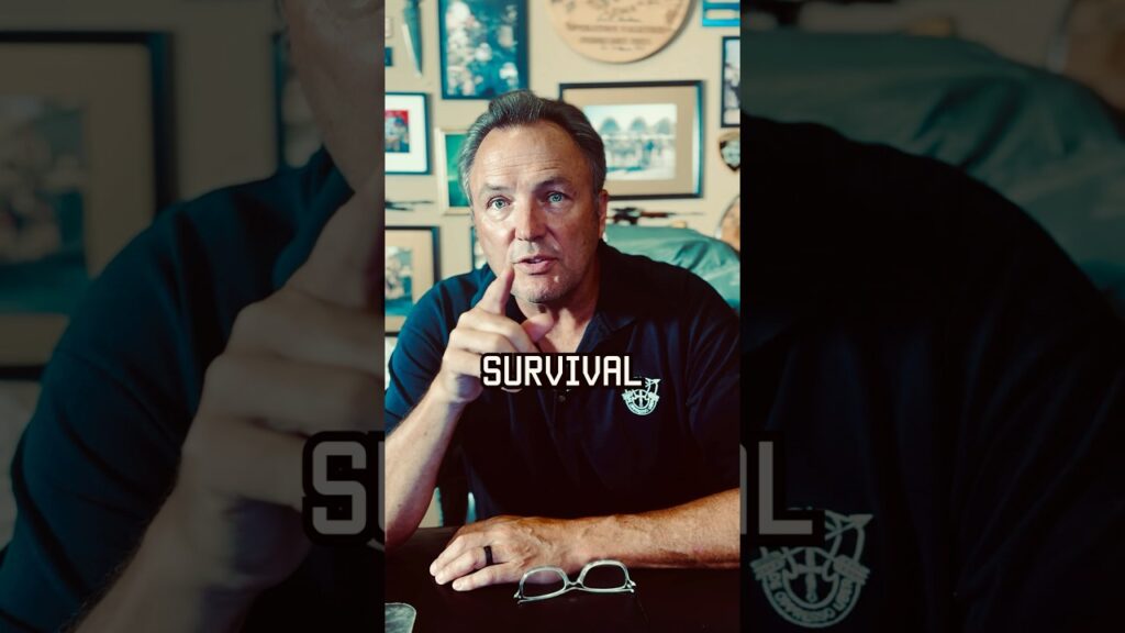 Green Beret's Top 10 Items For YOUR Survival Kit #shorts #greenberet #survival