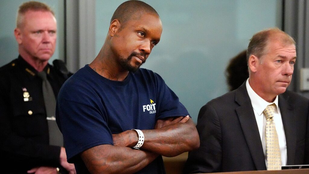 Cincinnati viral beating suspect hit with federal gun charge