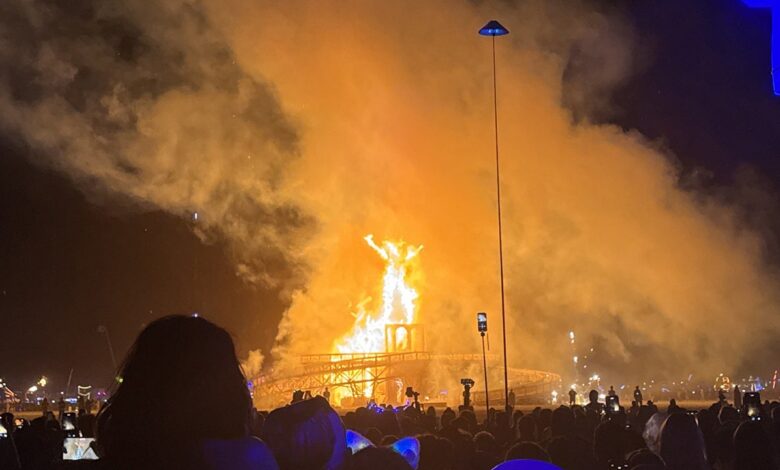 Burning Man homicide rocks festival as police ask for public’s help after man found in ‘pool of blood’ Burning Man homicide rocks festival as police ask for public’s help after man found in ‘pool of blood’