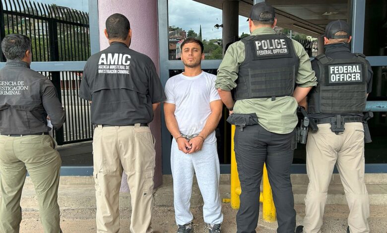 ICE deports Mexican illegal immigrant accused of aggravated rape against family member ICE deports Mexican illegal immigrant accused of aggravated rape against family member
