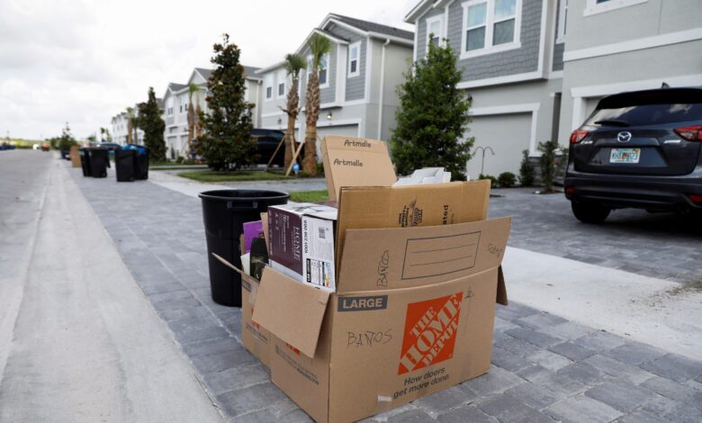 Moving exposes your personal data to scammers Moving exposes your personal data to scammers