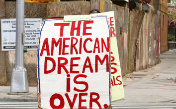 Chinese Think Tank: The American Dream is a Manipulation Tool