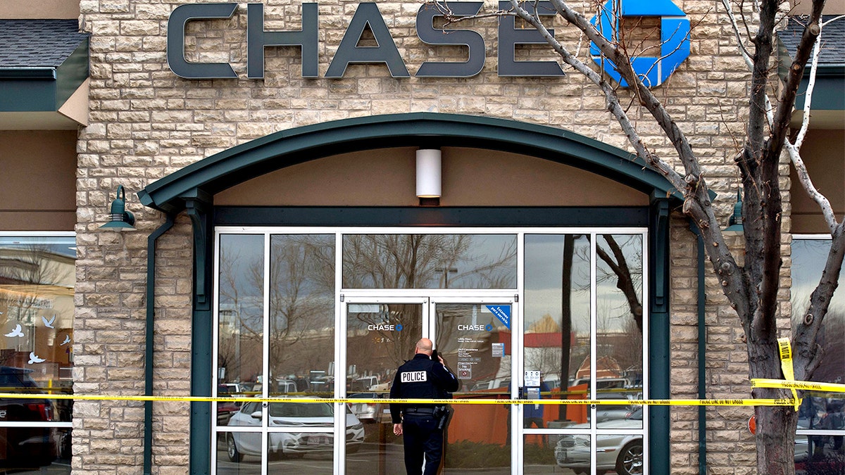Police investigate a robbery at a Chase Bank in Fort Collins