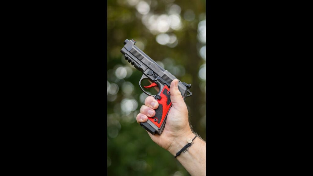 Would you want one in your safe? 👀 (Beretta 92x Red)