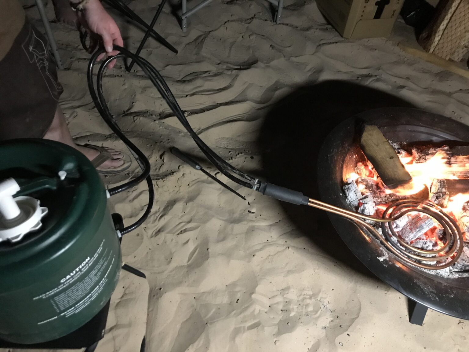 How to Build a Simple Off-Grid Shower in the Backyard – Survivopedia