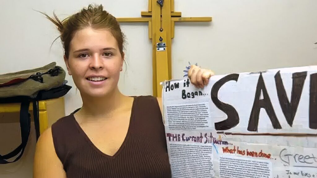 Parents of Kayla Mueller ask President Trump to bring daughter’s remains home from Syria in letter Parents of Kayla Mueller ask President Trump to bring daughter’s remains home from Syria in letter