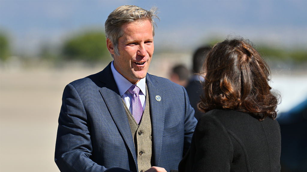 Mayor Tim Keller defeats law-and-order challenger to secure third term as Albuquerque mayor