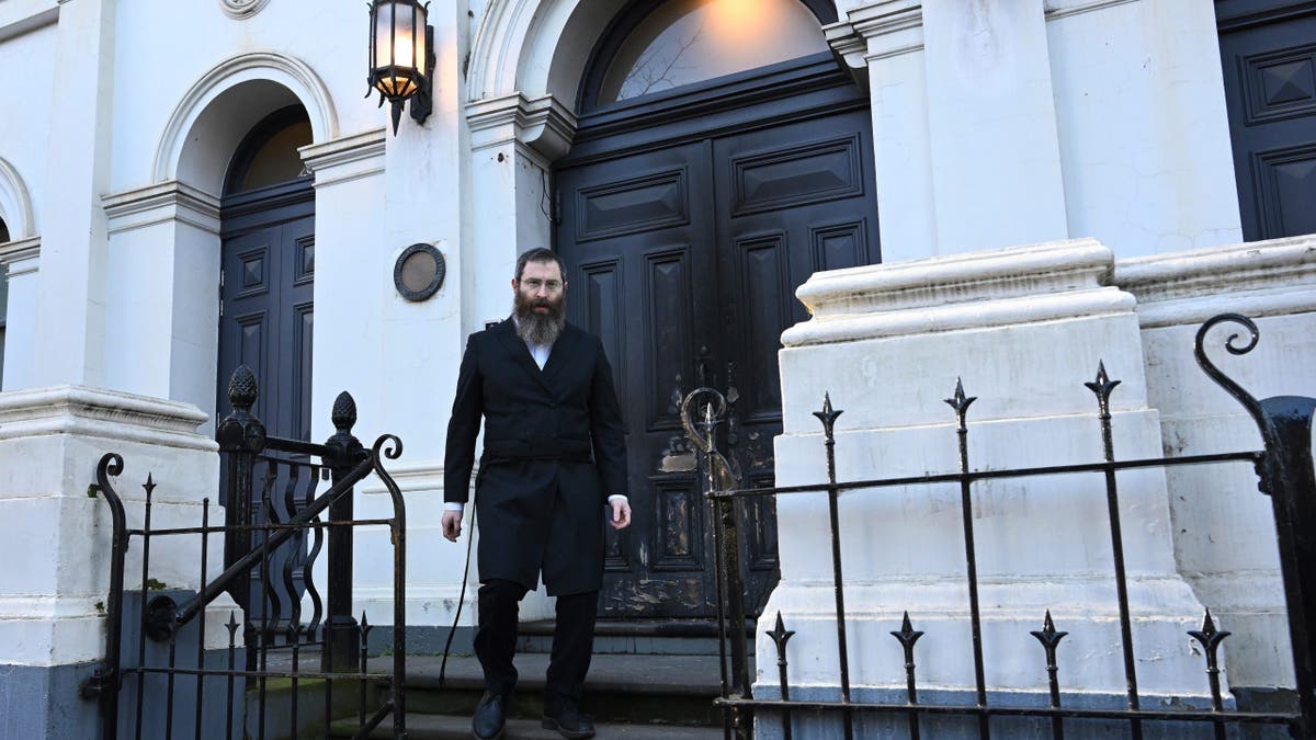 Synagogue arson attack, Australia.