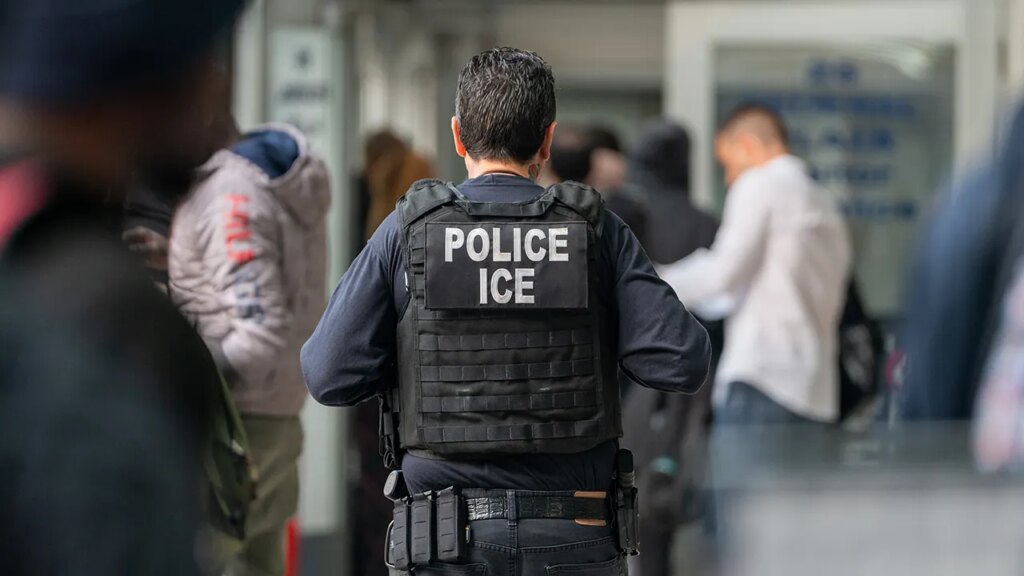 Oklahoma man charged with threatening to kill ICE agents, MAGA Republicans online