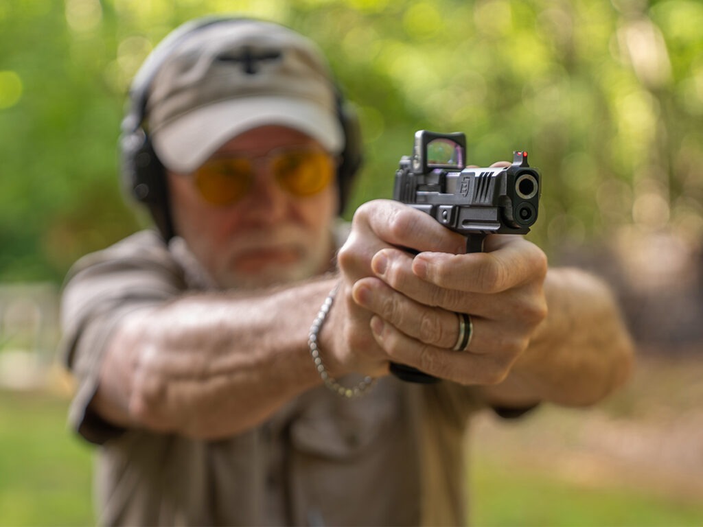 Self-Defense Training aiming 6