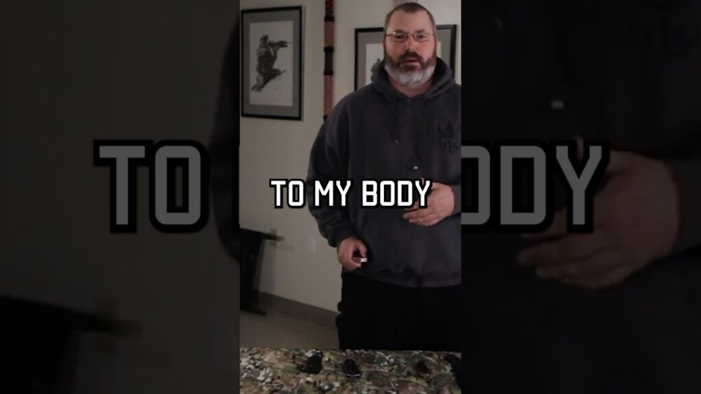 Self-Defende Using Knives #shorts #knife #tips